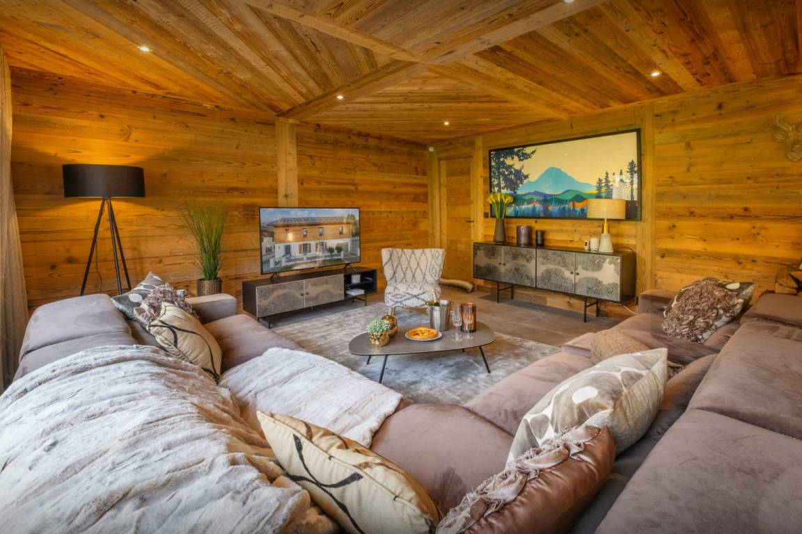 278 M² Chalet ∙ 6 Bedrooms ∙ 14 Guests - Les Carroz d'Arâches