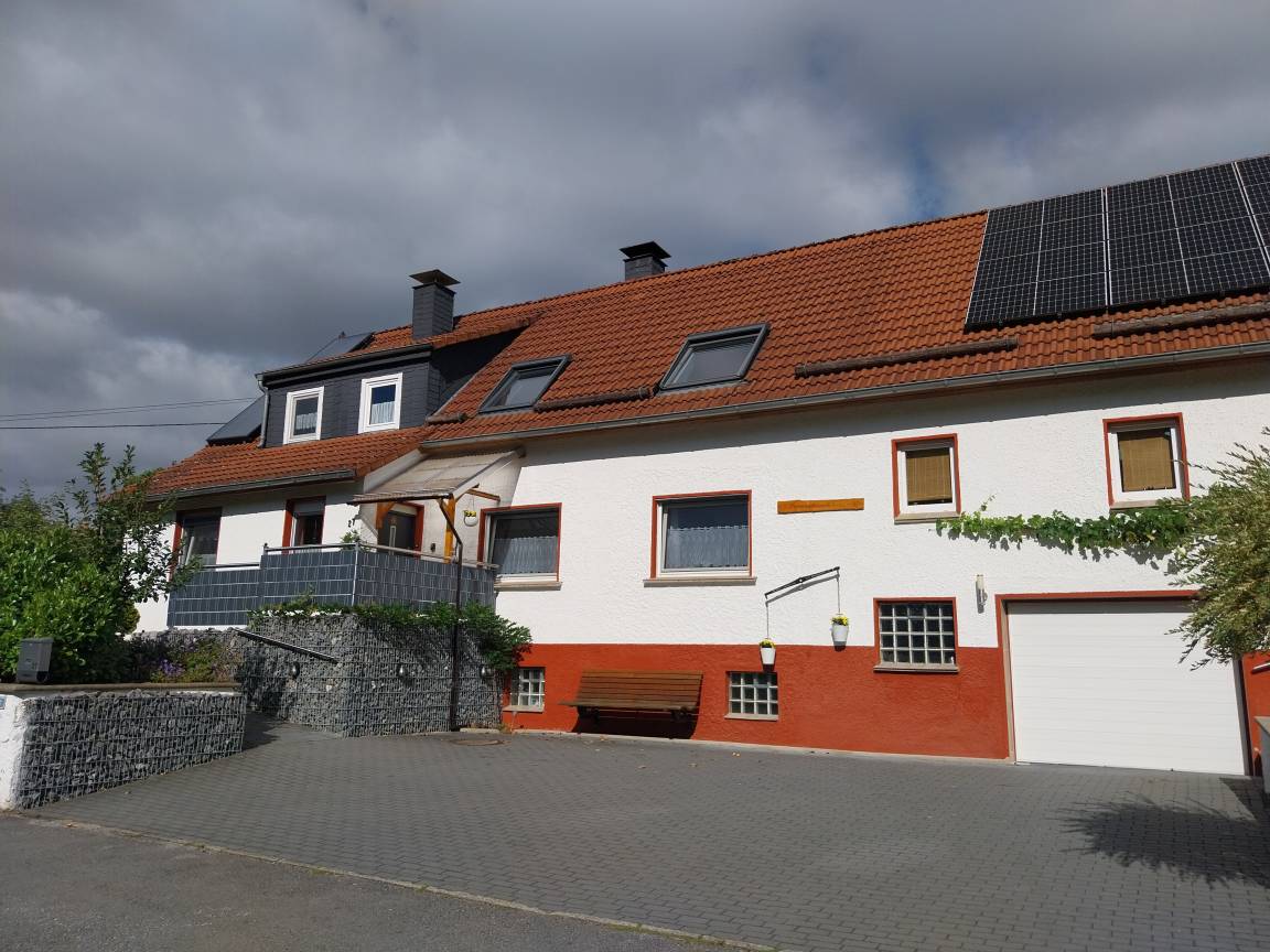 70 M² Appartement ∙ 3 Slaapkamers ∙ 5 Gasten - Brilon