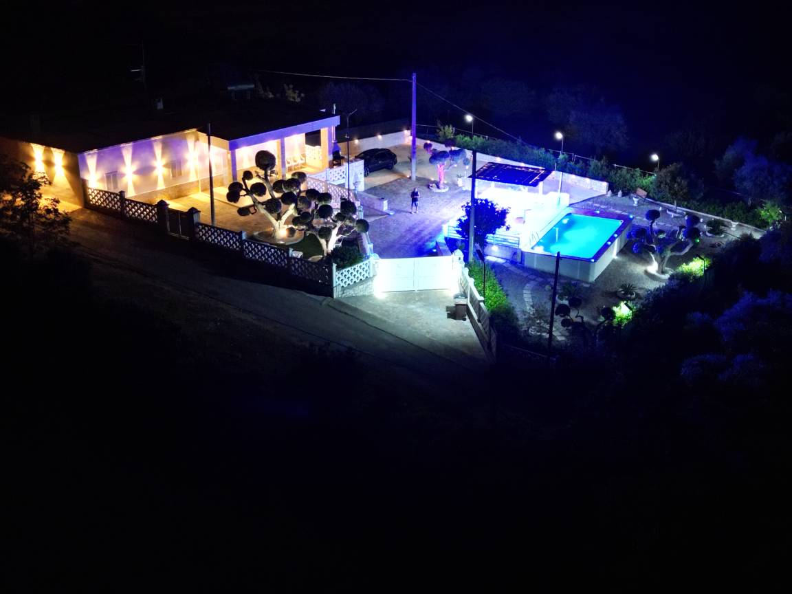 Villa Vacanza ∙ 3 Camere Da Letto ∙ 6 Ospiti - Castellana Grotte