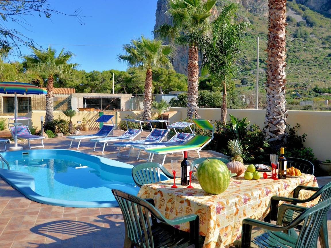 100 M² House ∙ 3 Bedrooms ∙ 9 Guests - San Vito Lo Capo