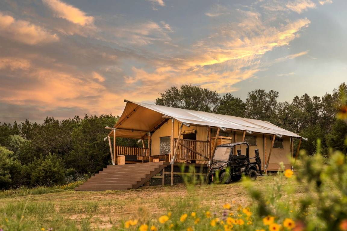 Camping ∙ 2 Bedrooms ∙ 5 Guests - Texas