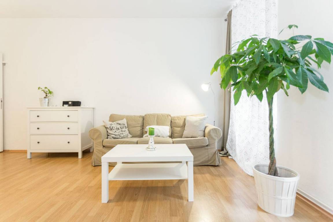 65 M² Apartment ∙ 2 Bedrooms ∙ 4 Guests - Berlin Central Station