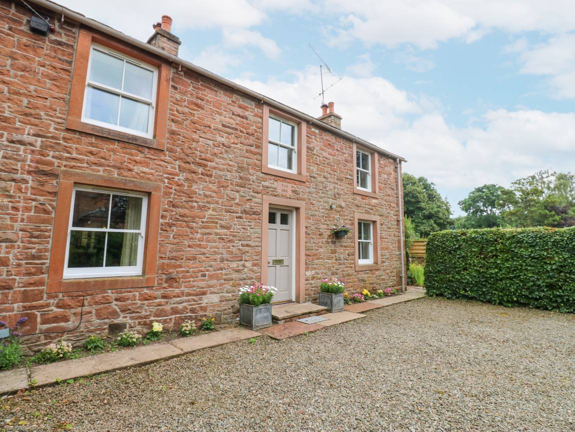 Cottage ∙ 2 Bedrooms ∙ 4 Guests - Penrith