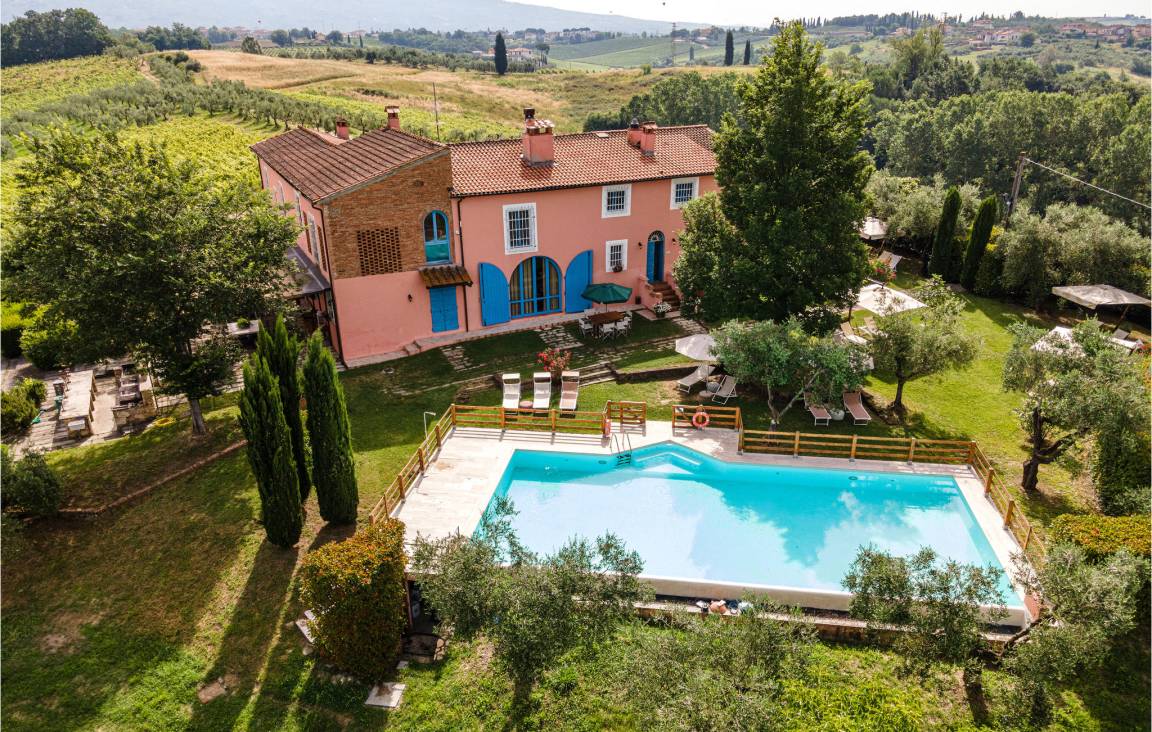 87 M² Ferienwohnung ∙ 2 Schlafzimmer ∙ 6 Gäste - Empoli