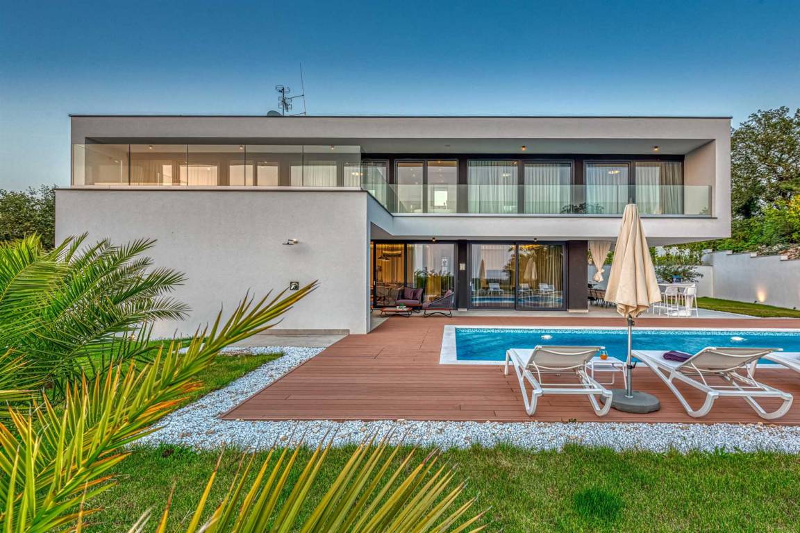 330 M² Villa ∙ 4 Chambres ∙ 10 Personnes - Rovinj