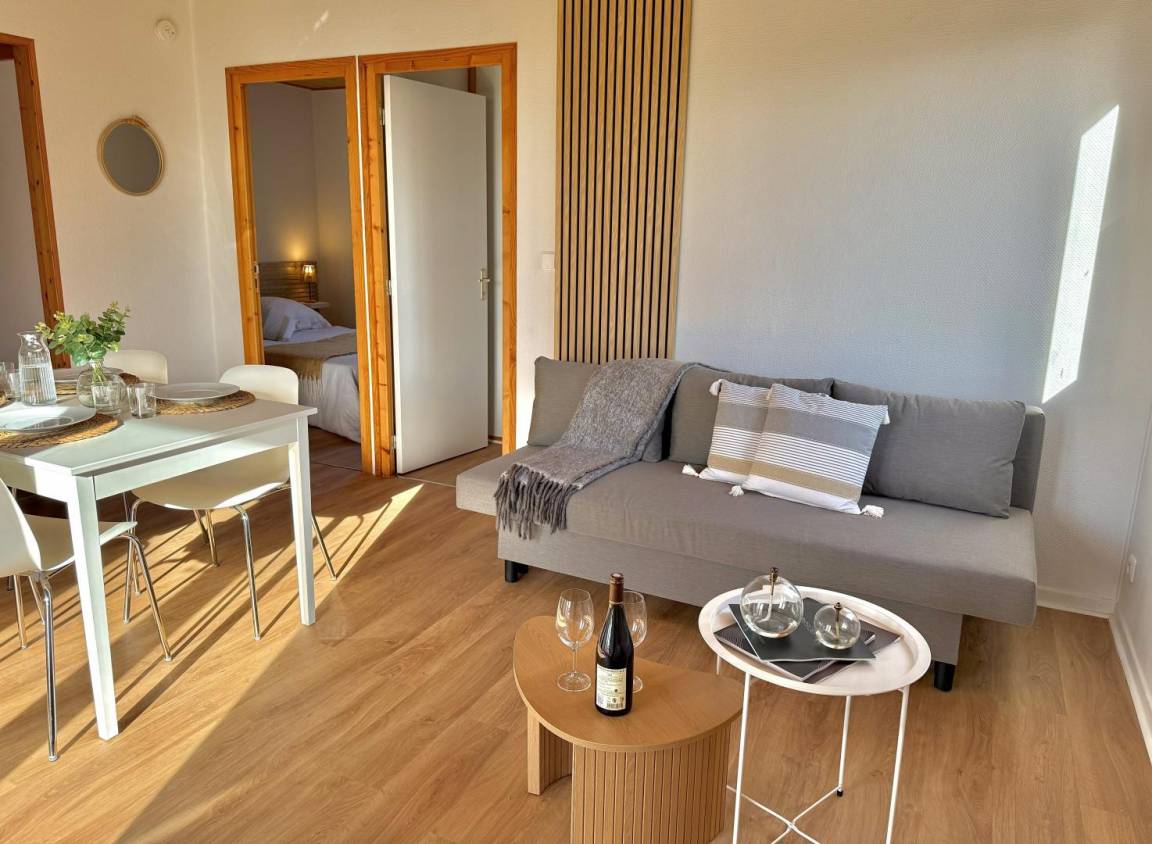 39 m² Gîte ∙ 2 Schlafzimmer ∙ 6 Gäste – Bild 1