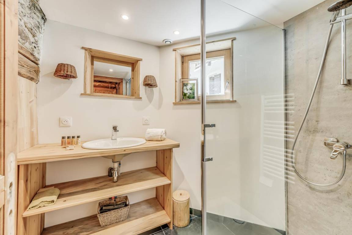 130 m² Chalet ∙ 5 Schlafzimmer ∙ 12 Gäste – Bild 25