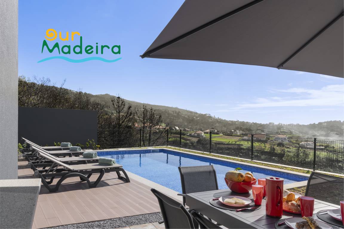 280 M² Vivenda ∙ 5 Quartos ∙ 11 Hóspedes - Estreito da Calheta