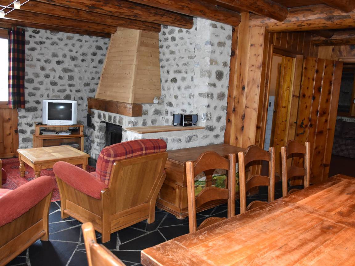 150 M² Chalet ∙ 4 Schlafzimmer ∙ 8 Gäste - Aussois