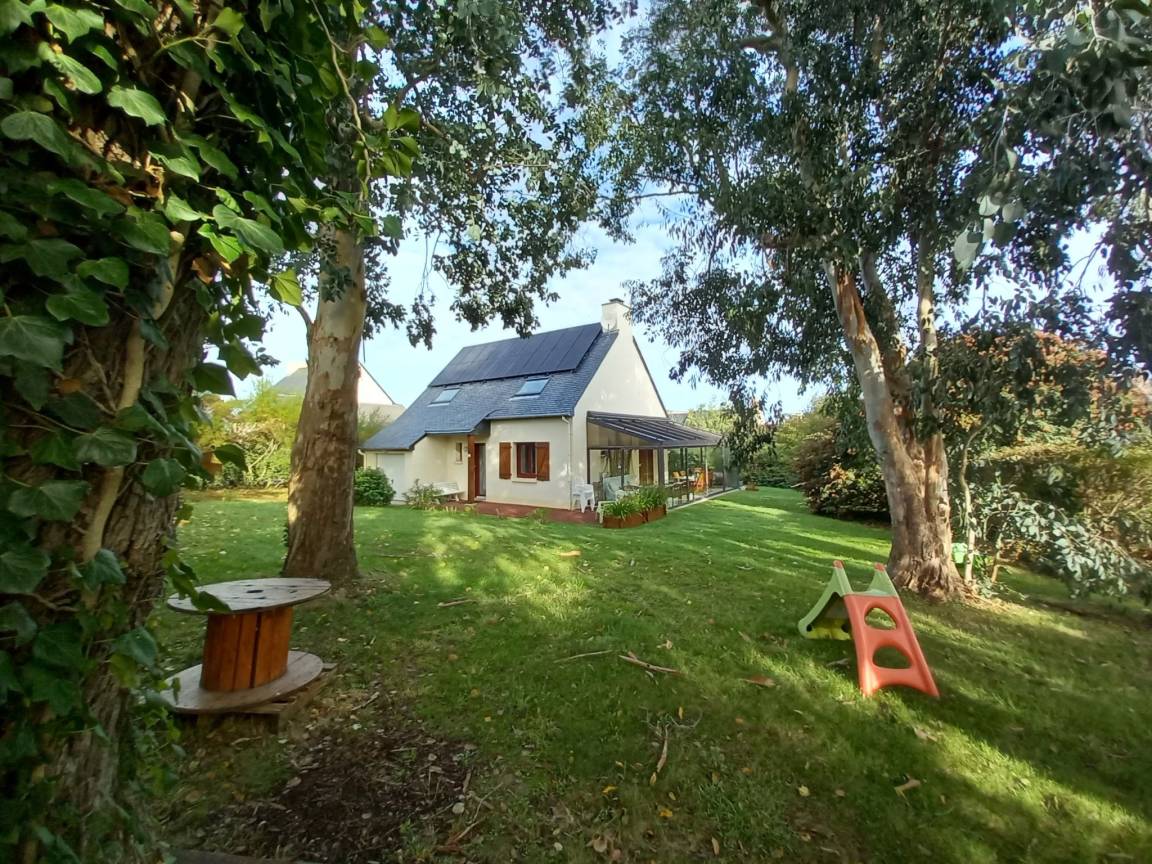 144 M² Maison De Vacances ∙ 5 Chambres ∙ 8 Personnes - Cancale