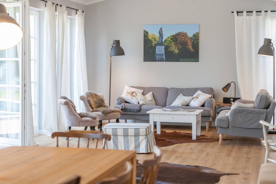 210 m² Ferienhaus ∙ 4 Schlafzimmer ∙ 12 Gäste – Bild 3