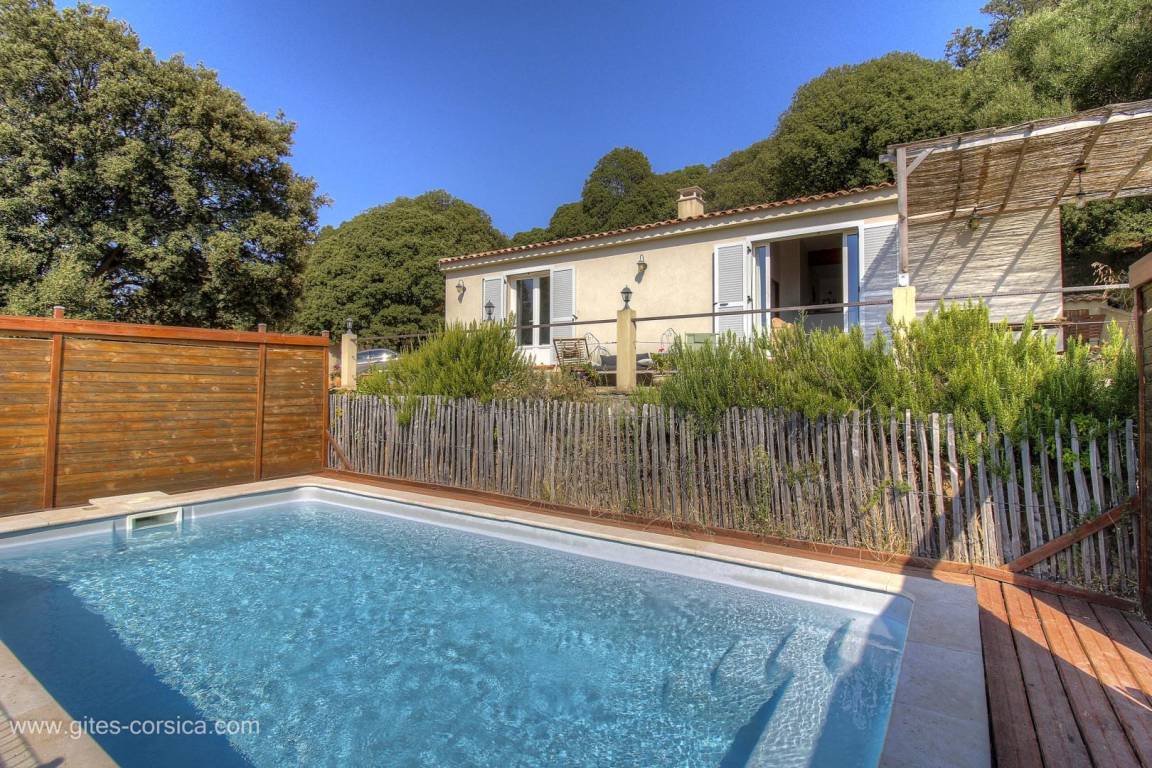 69 m&sup2; G&icirc;te 2 Schlafzimmer 4 G&auml;ste
