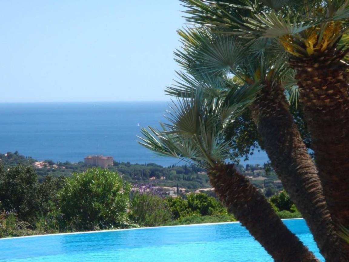 80 M² Ferienwohnung ∙ 2 Schlafzimmer ∙ 6 Gäste - Sainte-Maxime