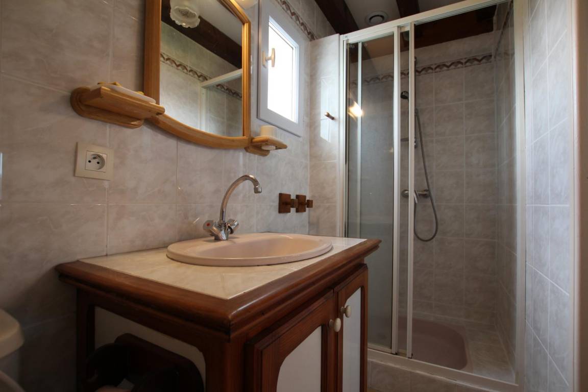 26 m² Gîte ∙ 1 Schlafzimmer ∙ 2 Gäste – Bild 9