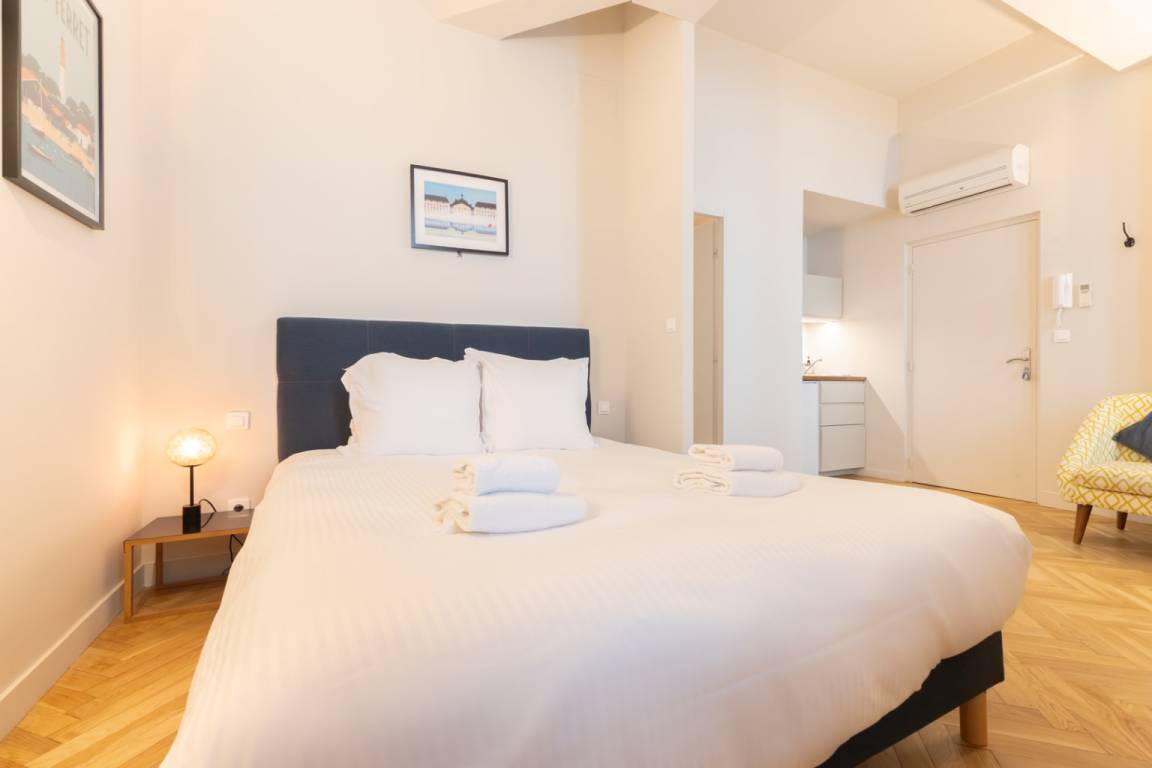 30 M² Studio Flat ∙ 1 Bedroom ∙ 2 Guests - Bordeaux