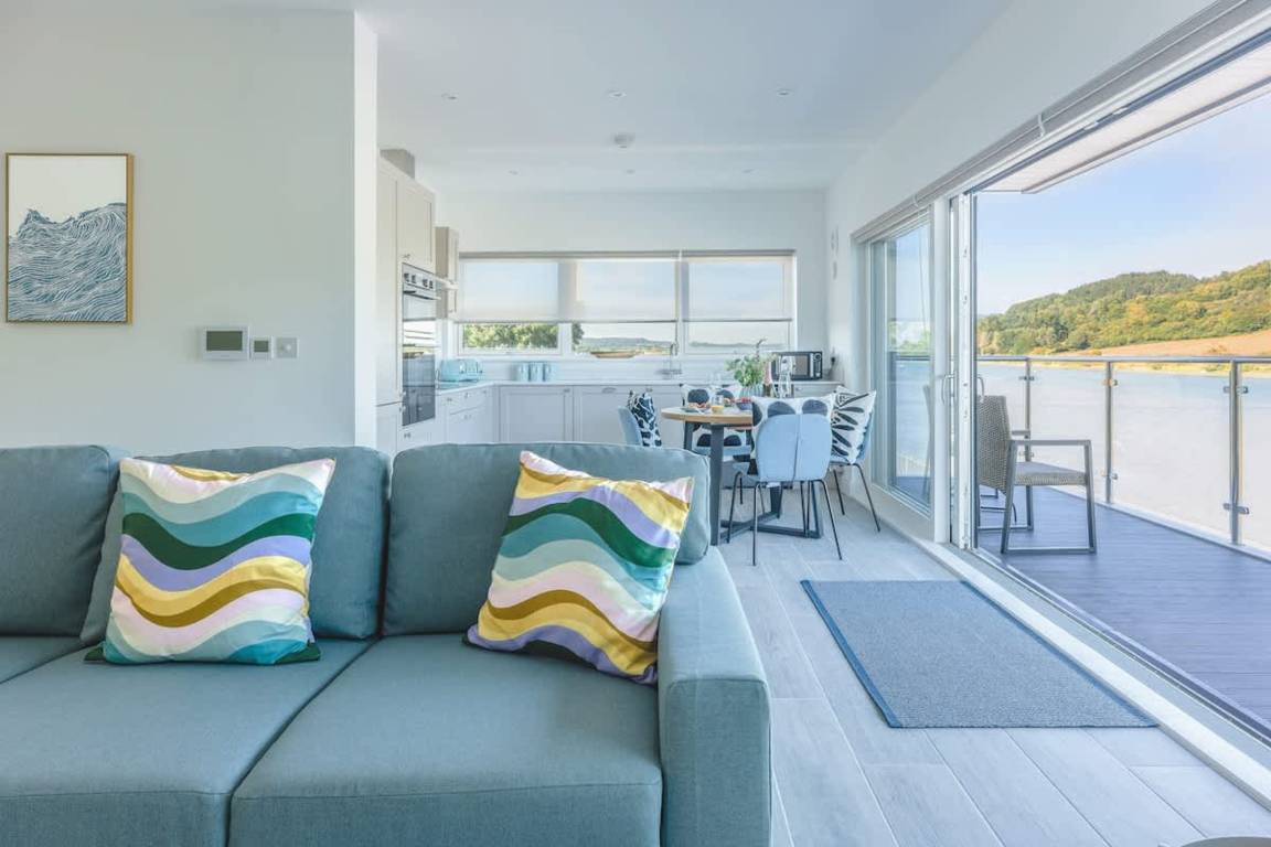 Apartment ∙ 2 Bedrooms ∙ 4 Guests - Seaton