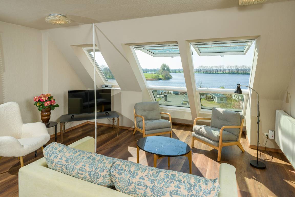 70 M² Ferienwohnung ∙ 2 Schlafzimmer ∙ 4 Gäste - Friedrichstadt