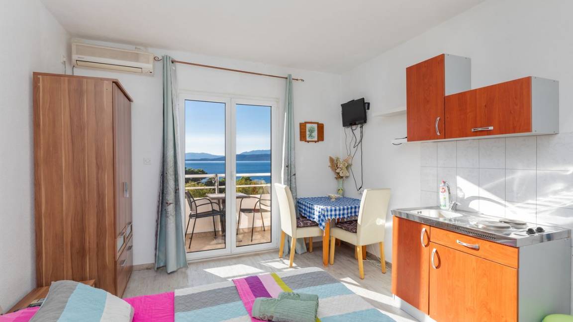 19 M² Hotel ∙ 1 Sypialnia ∙ 2 Gości - Podgora