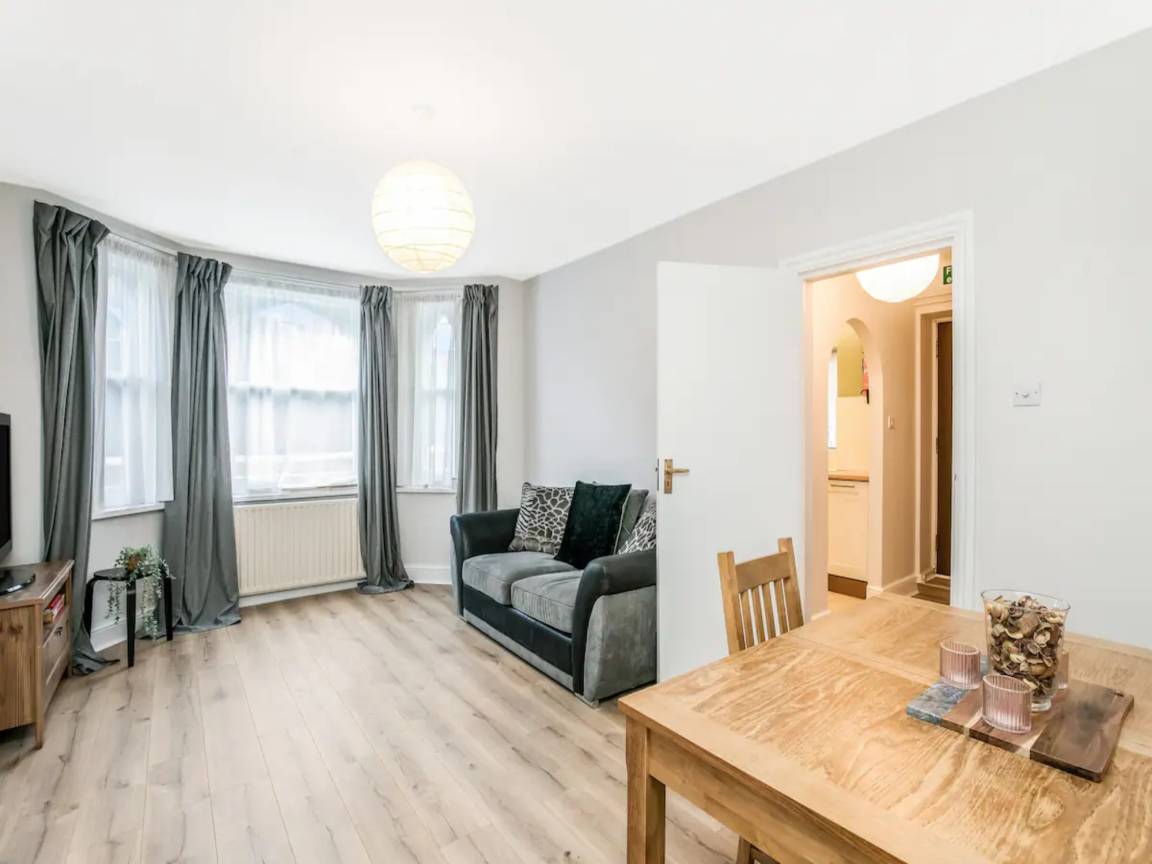 56 M² Casa ∙ 1 Quarto ∙ 2 Hóspedes - Londres