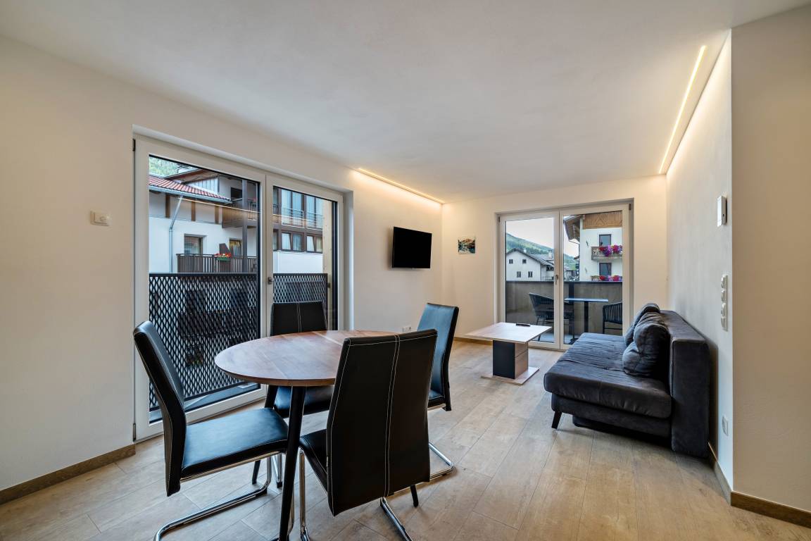 45 M² Ferienwohnung ∙ 1 Schlafzimmer ∙ 4 Gäste - Burgeis