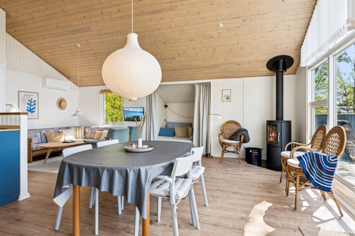 99 m&sup2; Ferienhaus 3 Schlafzimmer 6 G&auml;ste
