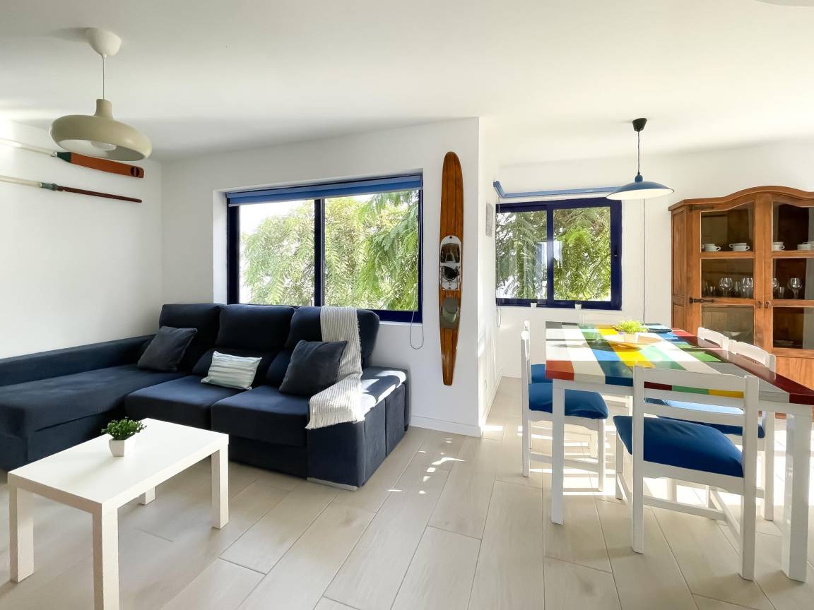 60 M² Ferienwohnung ∙ 2 Schlafzimmer ∙ 4 Gäste - Corralejo