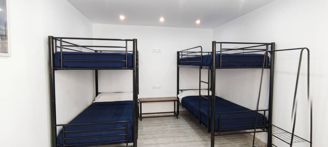65 M² Apartamento ∙ 2 Habitaciones ∙ 8 Huéspedes - Capellades