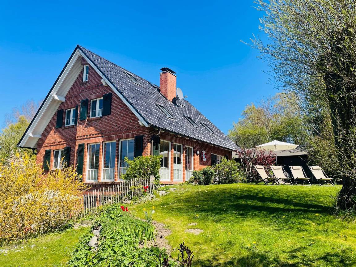 190 m&sup2; Ferienhaus 7 Schlafzimmer 13 G&auml;ste