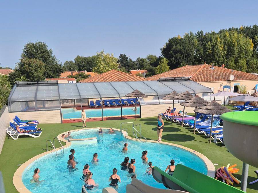 40 M² Caravan ∙ 2 Bedrooms ∙ 6 Guests - Les Herbiers
