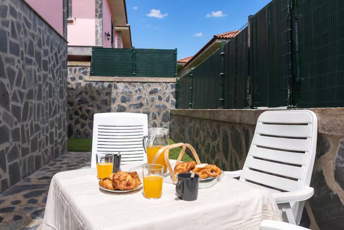85 M² Talo ∙ 1 Makuuhuone ∙ 3 Vierasta - Moya