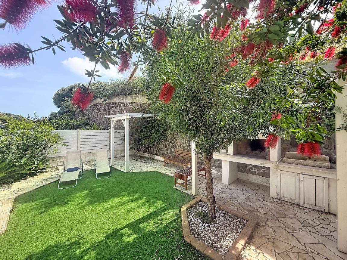 70 M² Casa Vacanza ∙ 2 Camere Da Letto ∙ 5 Ospiti - Villasimius