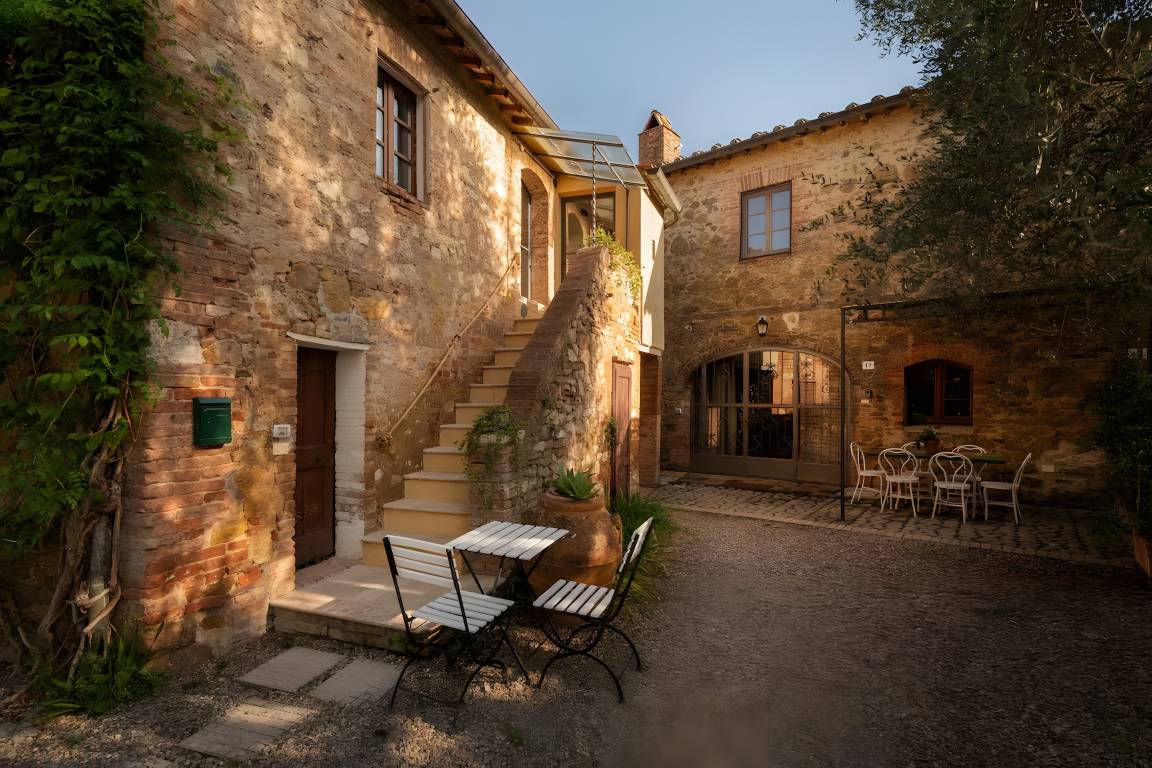 300 M² Villa ∙ 4 Slaapkamers ∙ 8 Gasten - Siena