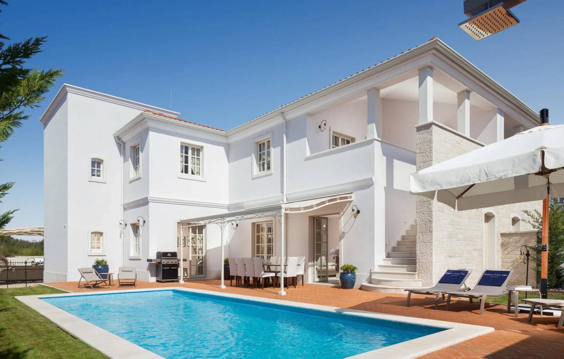 226 M² Ferienhaus ∙ 4 Schlafzimmer ∙ 8 Gäste - Novigrad