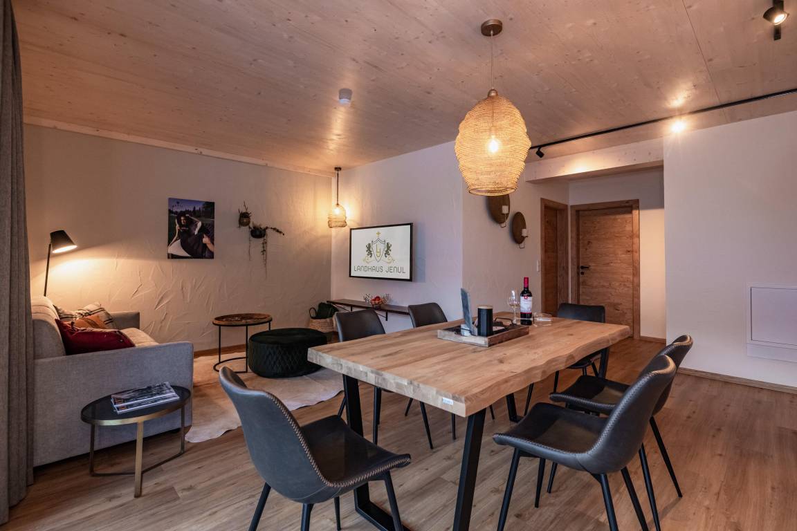 70 M² Ferienwohnung ∙ 2 Schlafzimmer ∙ 6 Gäste - Nassfeld