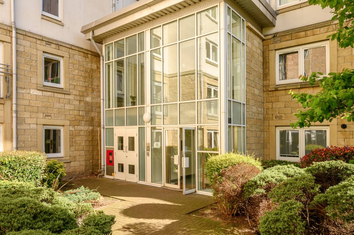 65 M² Appartement ∙ 2 Chambres ∙ 4 Personnes - Leith