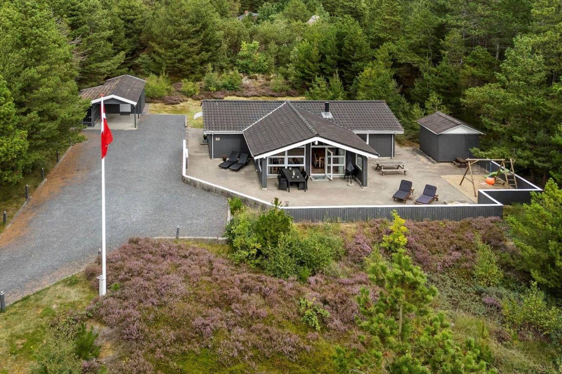 100 M² Huis ∙ 3 Slaapkamers ∙ 6 Gasten - List