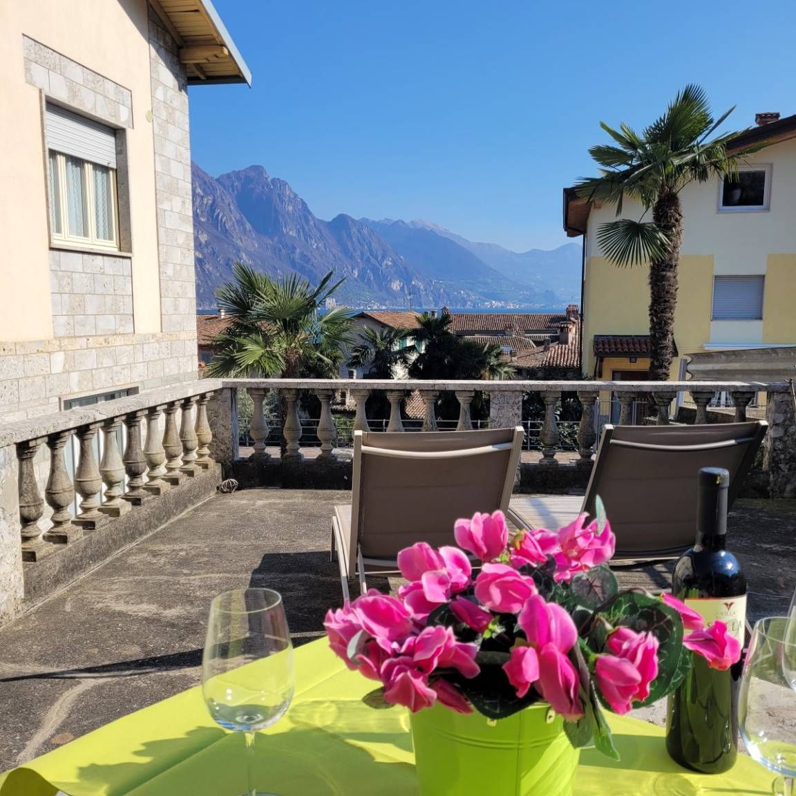 Appartamento Vacanza ∙ 2 Camere Da Letto ∙ 6 Ospiti - Castro (Bergamo)