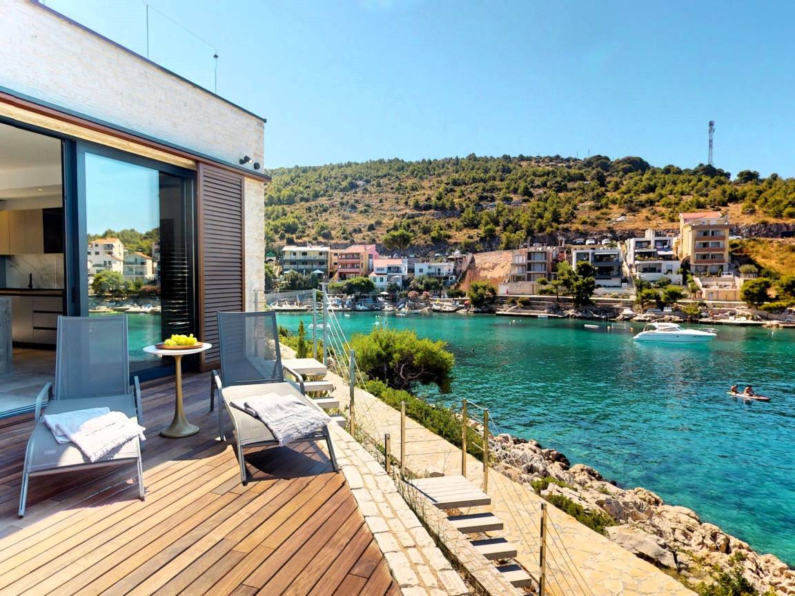 281 M² Huis ∙ 4 Slaapkamers ∙ 8 Gasten - Primošten