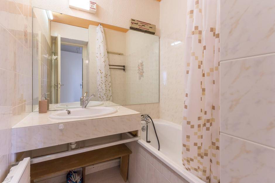 32 m² Ferienwohnung ∙ 1 Schlafzimmer ∙ 5 Gäste – Bild 2