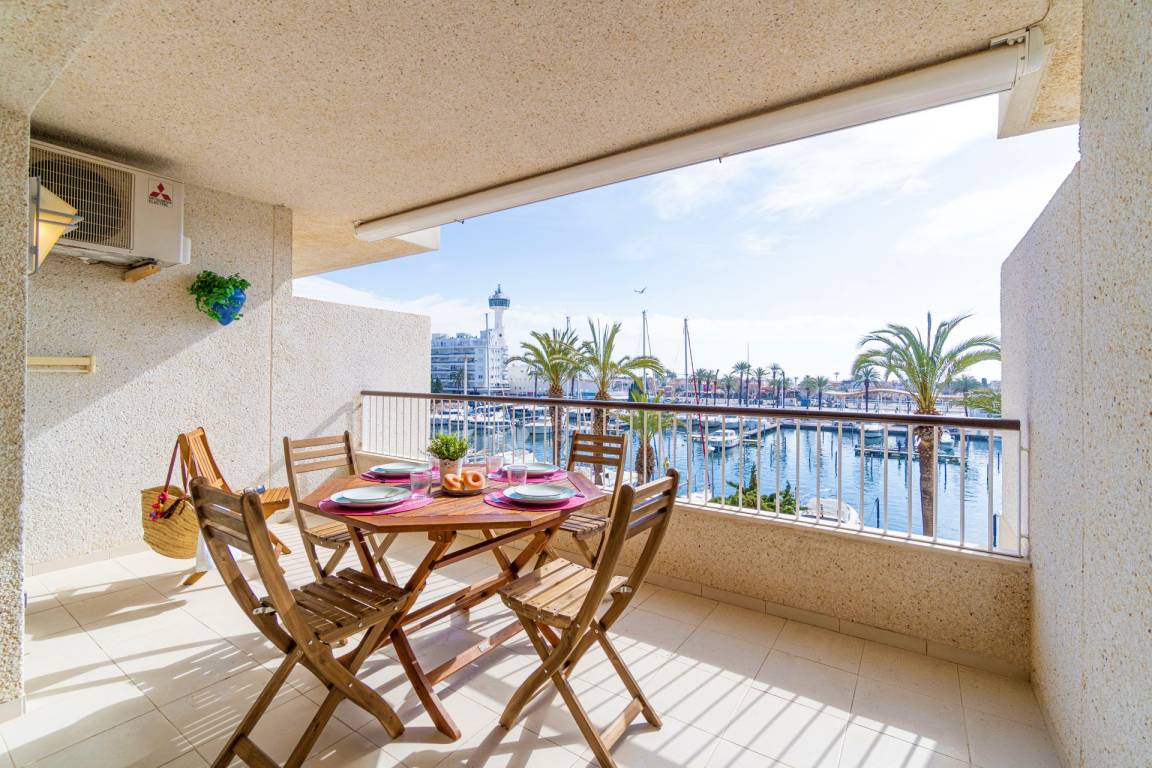 48 M² Apartment ∙ 2 Bedrooms ∙ 5 Guests - Empuriabrava