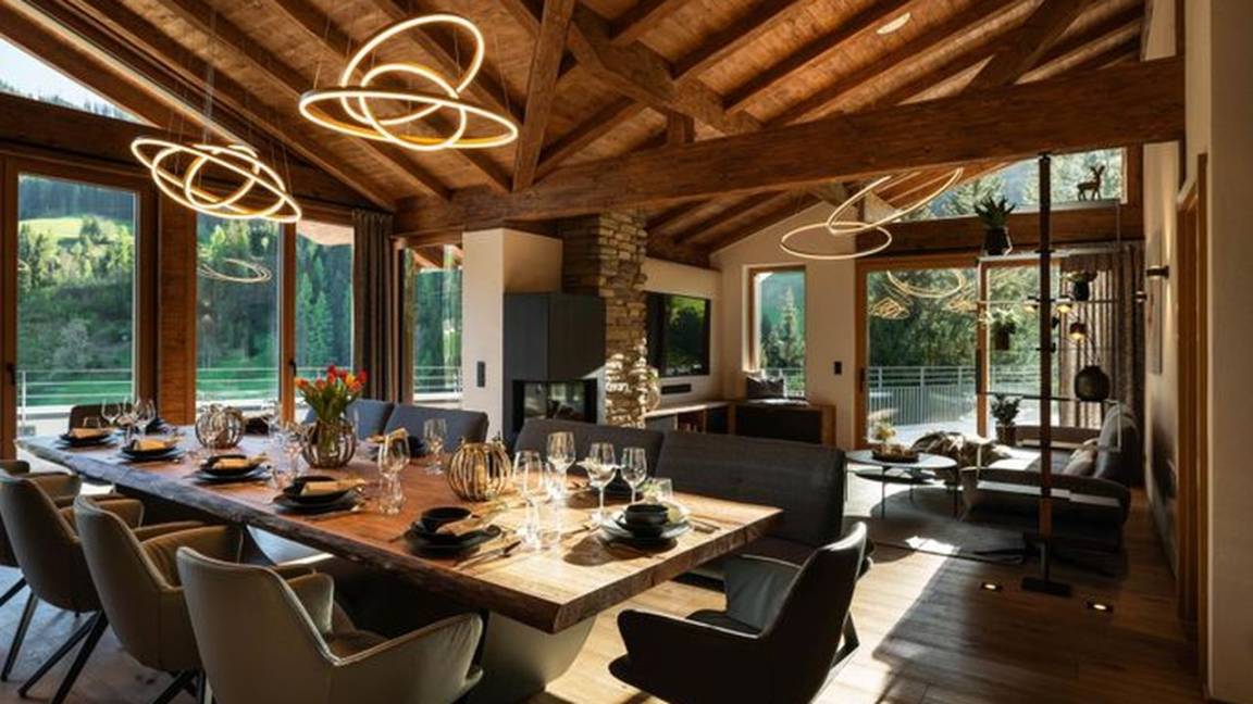 330 M² Ferienhaus ∙ 5 Schlafzimmer ∙ 10 Gäste - Bischofshofen