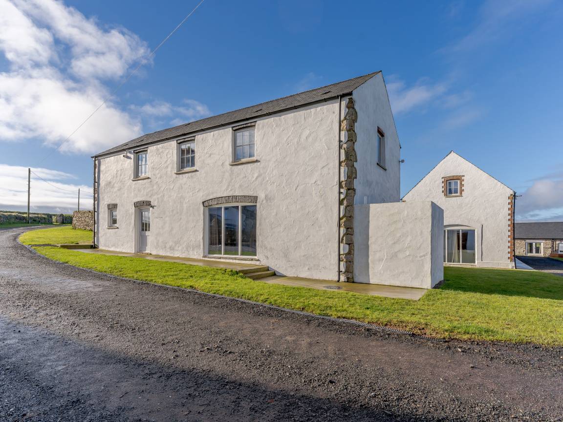 Cottage ∙ 3 Bedrooms ∙ 6 Guests - Pembrokeshire