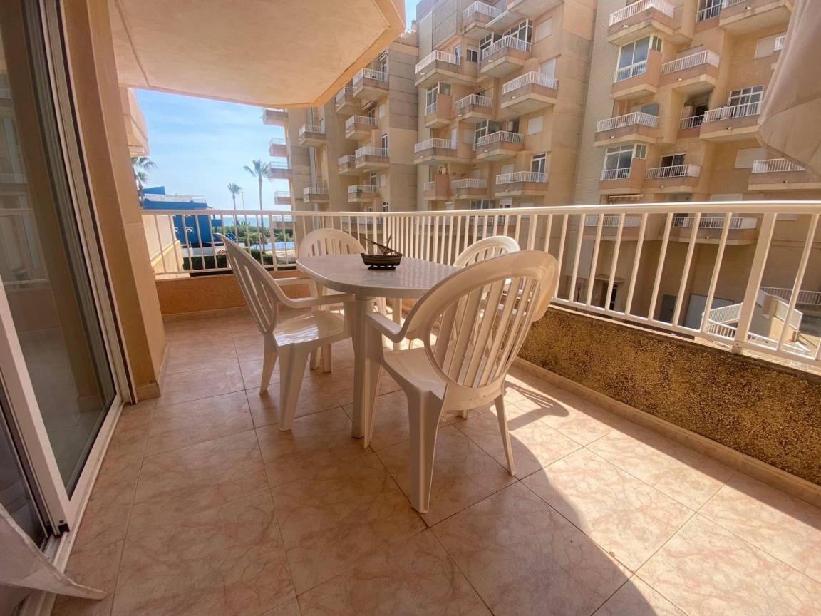 69 M² Apartamento ∙ 2 Habitaciones ∙ 4 Huéspedes - Xeraco
