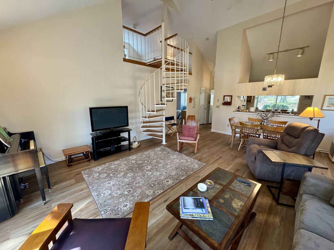 111 M² Condo ∙ 2 Bedrooms ∙ 6 Guests - Cape Cod, MA