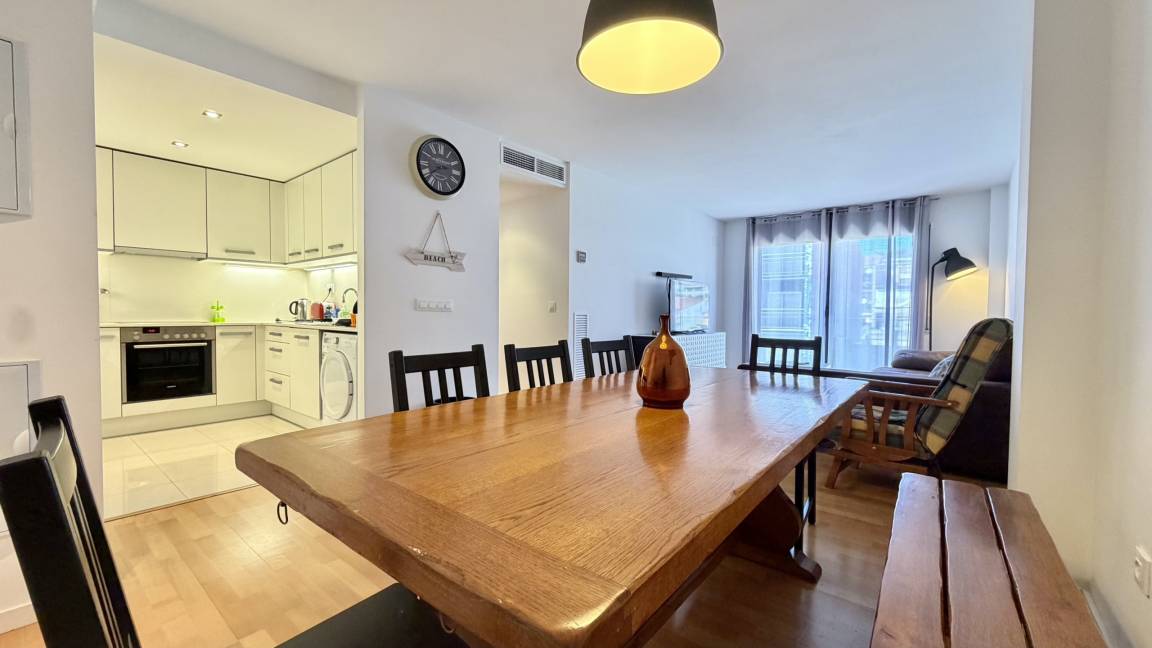 80 M² Appartement ∙ 3 Slaapkamers ∙ 6 Gasten - L'Escala