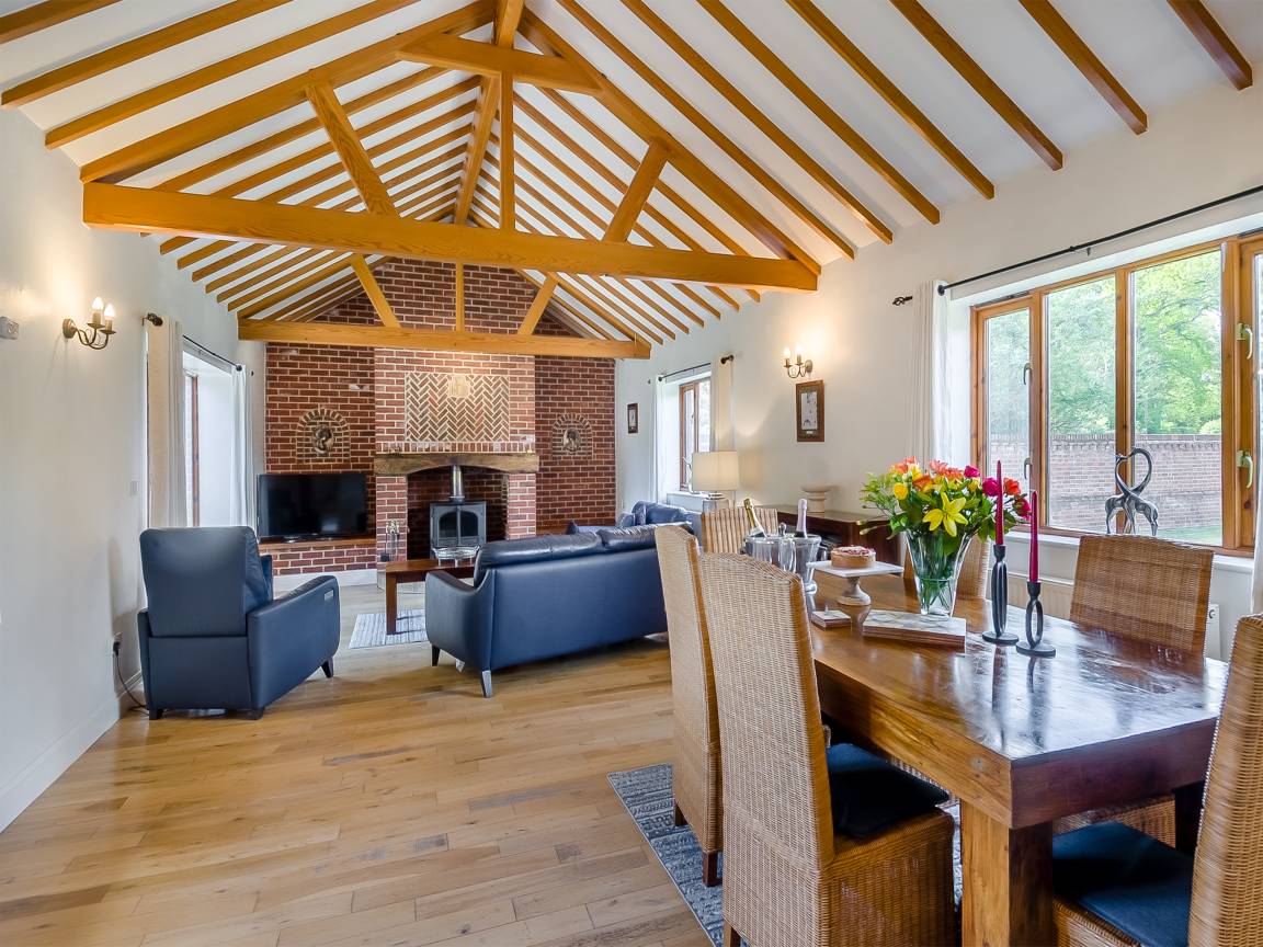 Cottage ∙ 3 Bedrooms ∙ 6 Guests - Norfolk
