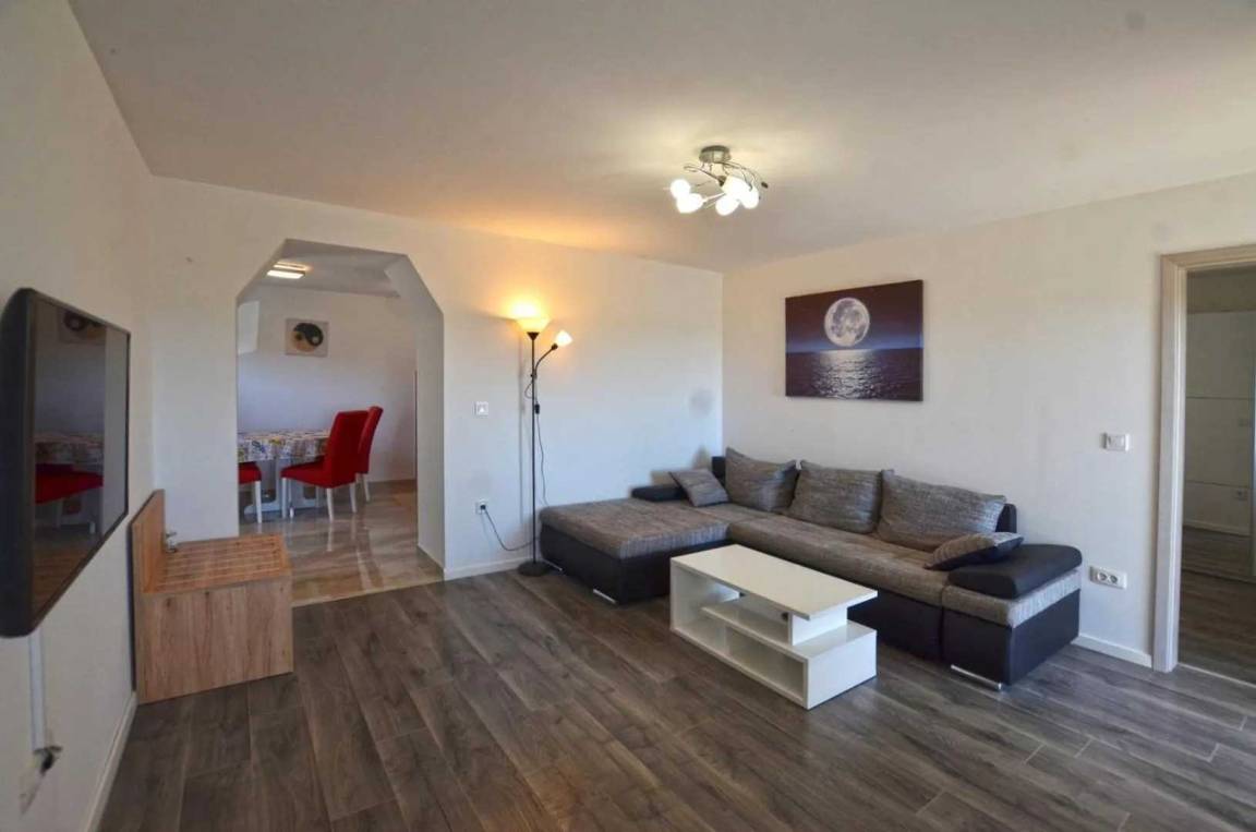 60 M² Ferienwohnung ∙ 1 Schlafzimmer ∙ 4 Gäste - Funtana