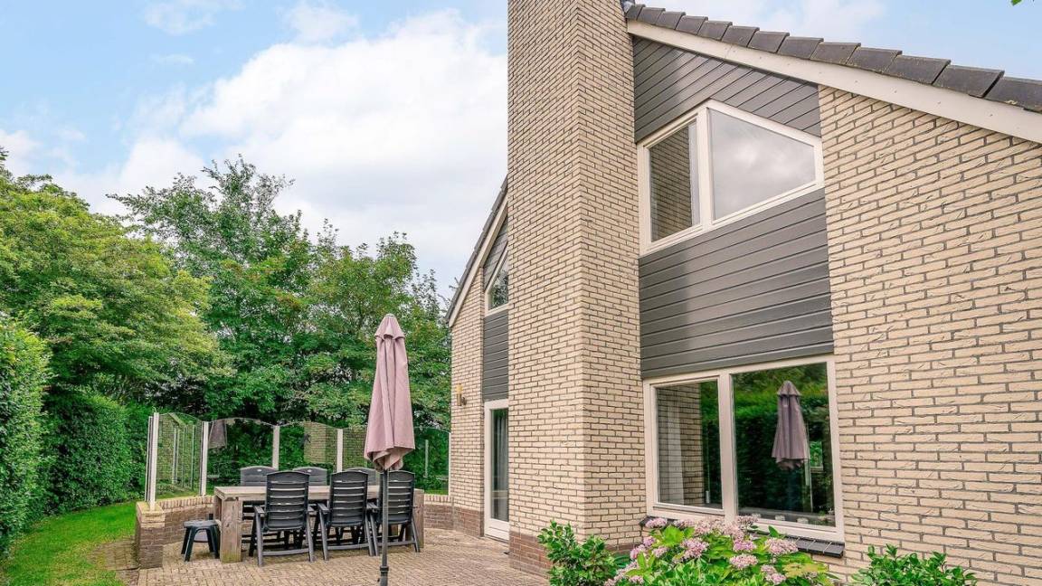 140 M² Ferienhaus ∙ 3 Schlafzimmer ∙ 6 Gäste - Texel
