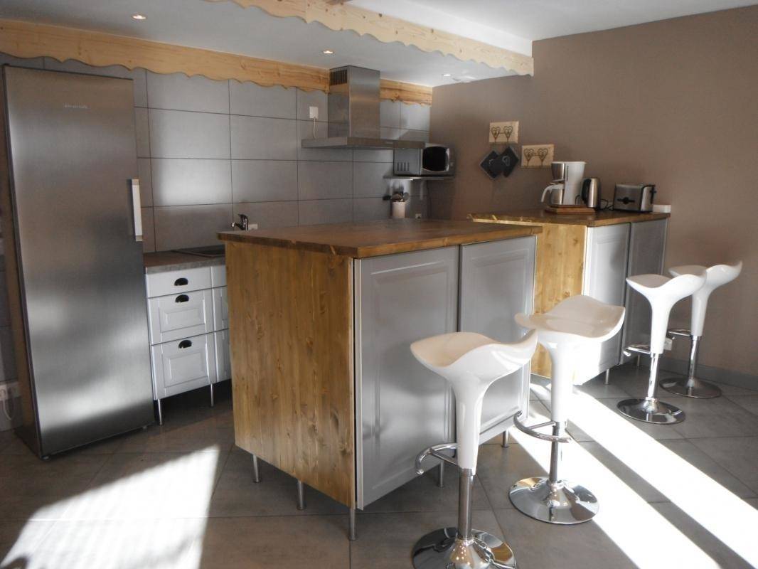 181 m² Gîte ∙ 6 Schlafzimmer ∙ 15 Gäste – Bild 2