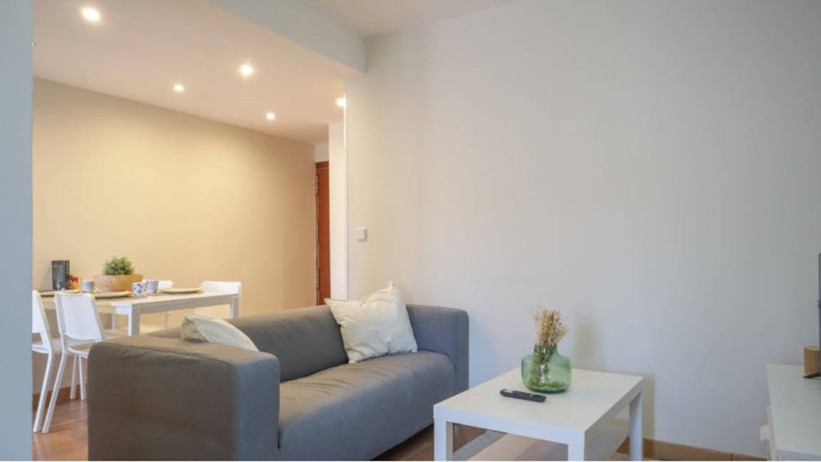 57 M² Apartamento ∙ 3 Habitaciones ∙ 4 Huéspedes - Majadahonda